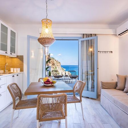 Yploui Suites Karpathos Extérieur photo