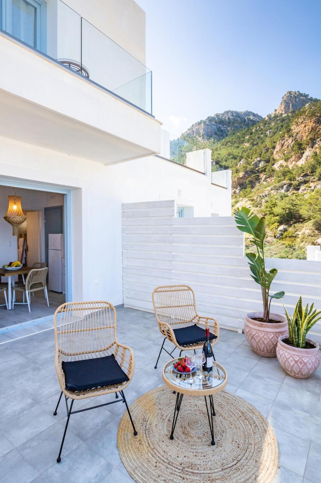Yploui Suites Karpathos Extérieur photo